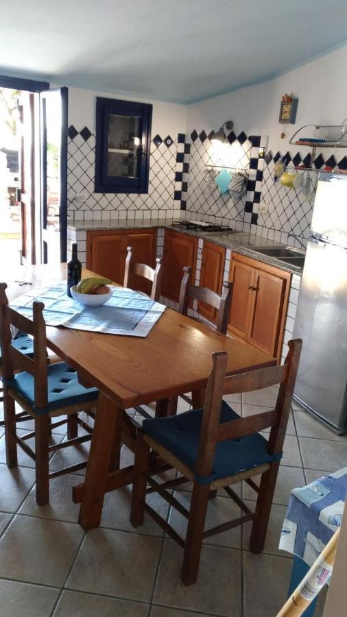 Villa Vera Trifamigliare Con Ingresso Diretto 20 Mt Al Mare Clima Wi-Fi Bbq Cala Liberotto Eksteriør bilde