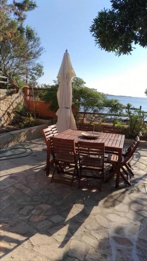 Villa Vera Trifamigliare Con Ingresso Diretto 20 Mt Al Mare Clima Wi-Fi Bbq Cala Liberotto Eksteriør bilde